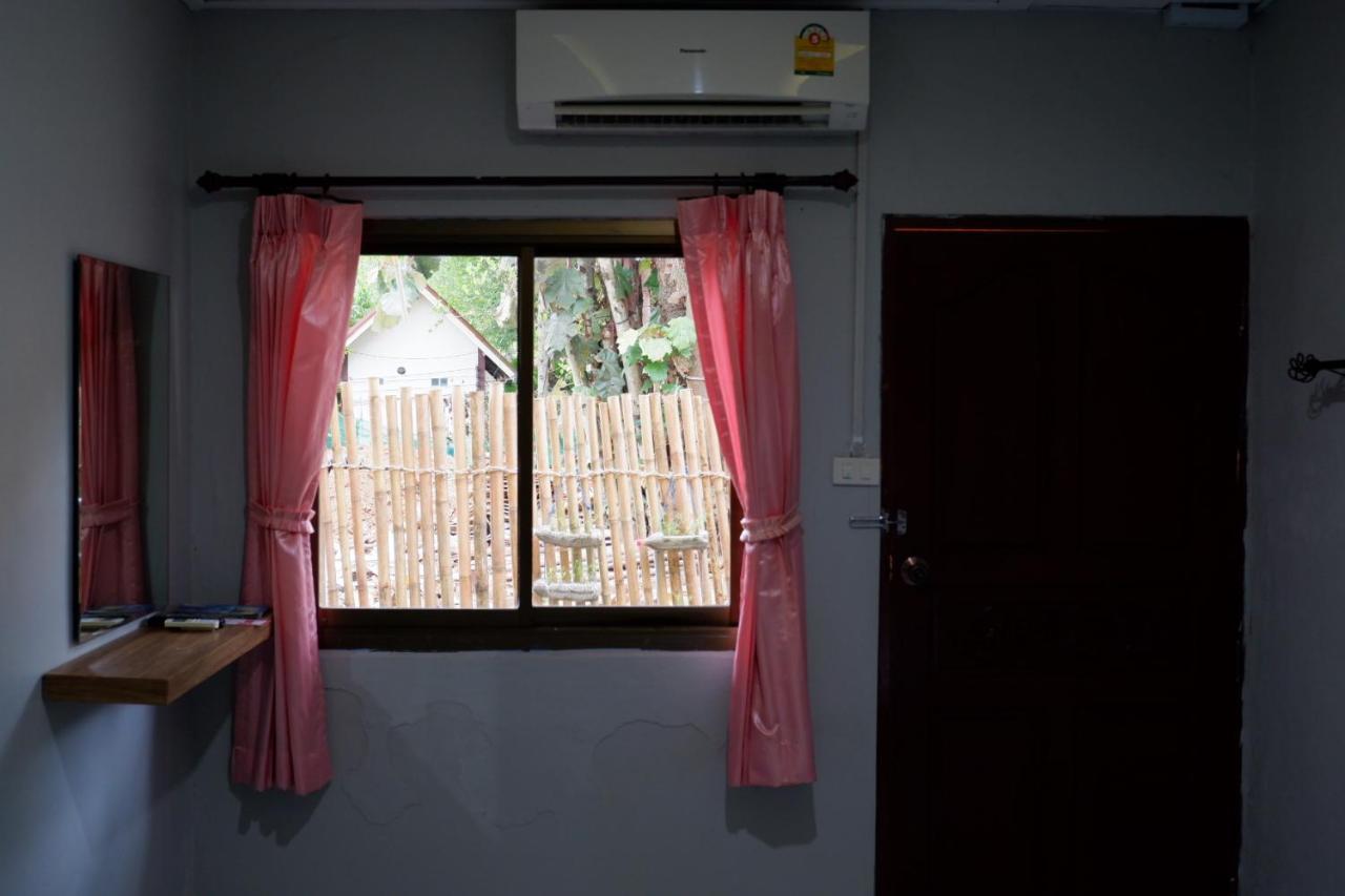 Marina Hut Guest House Ko Lanta Exterior foto